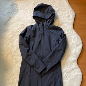 Lululemon rain rebel jacket